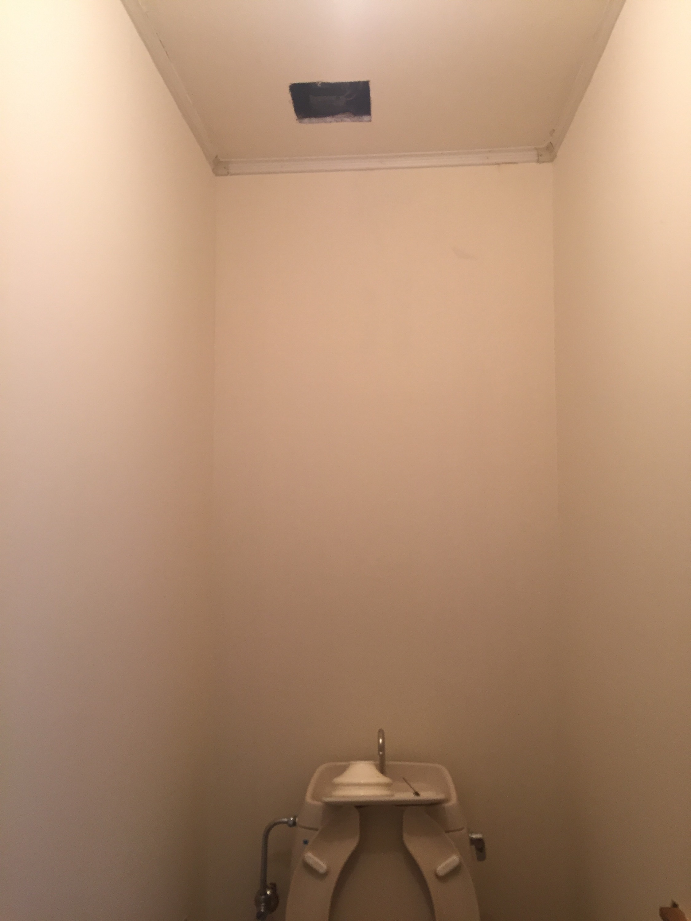神戸市 トイレ クロス張替え｜加古川市・加古郡で壁紙/クロス張替え・内装リフォームは久語内装